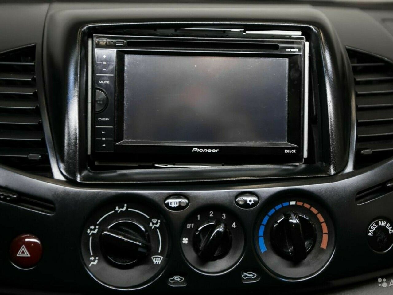 L200