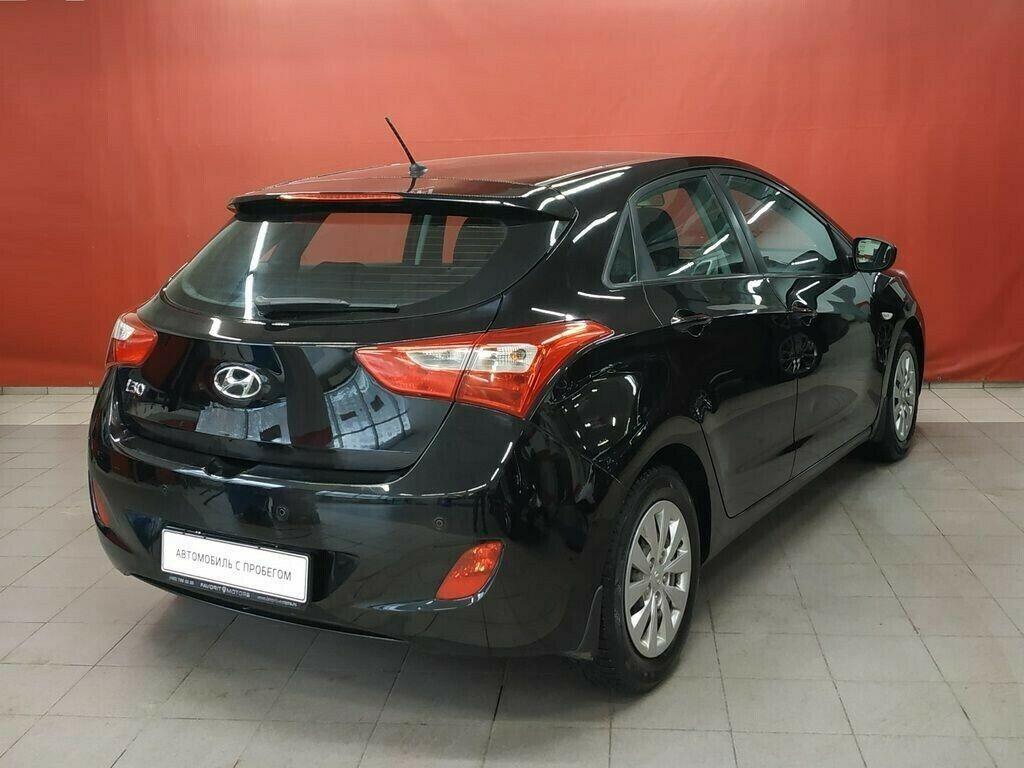i30