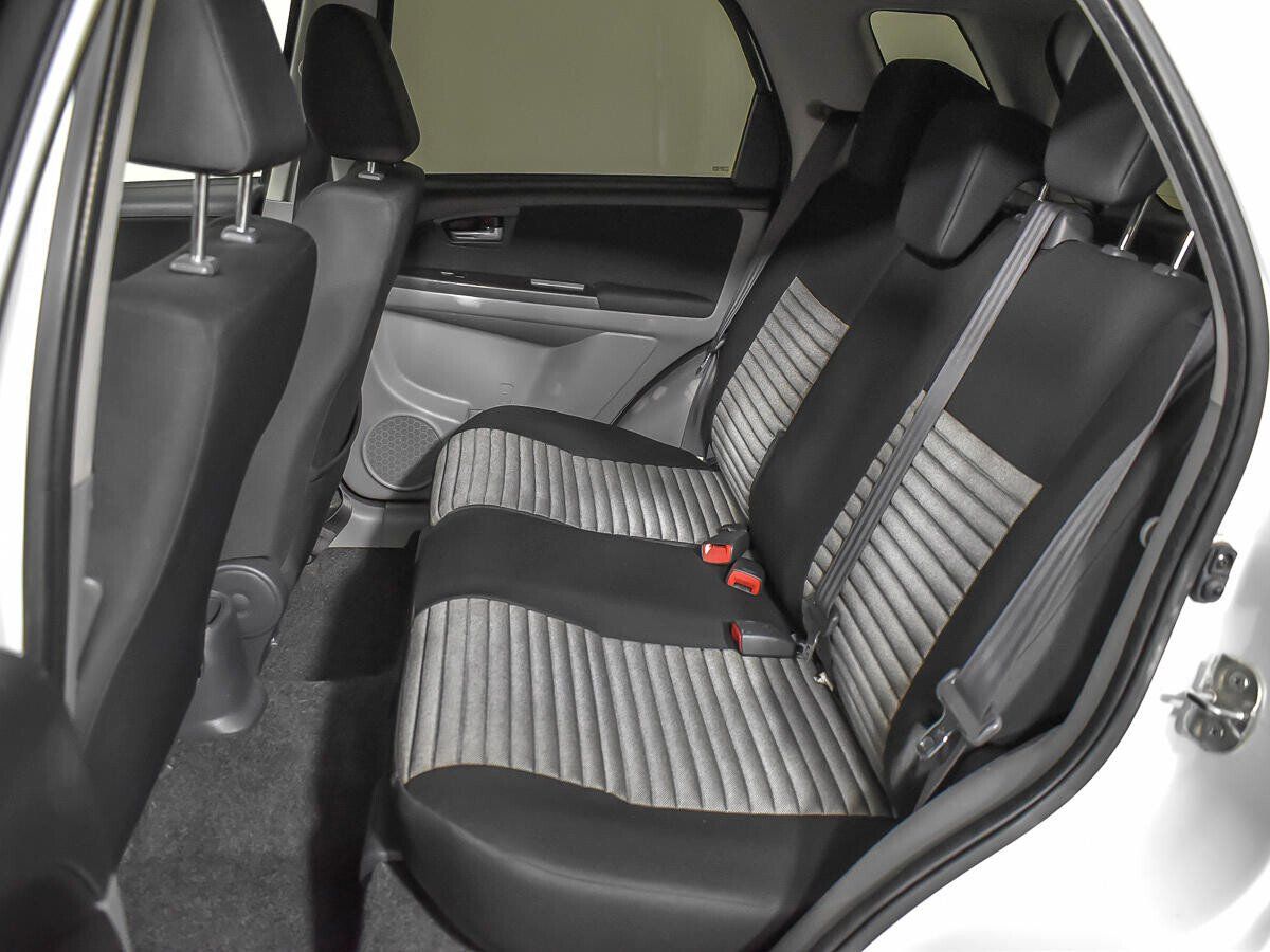 SX4