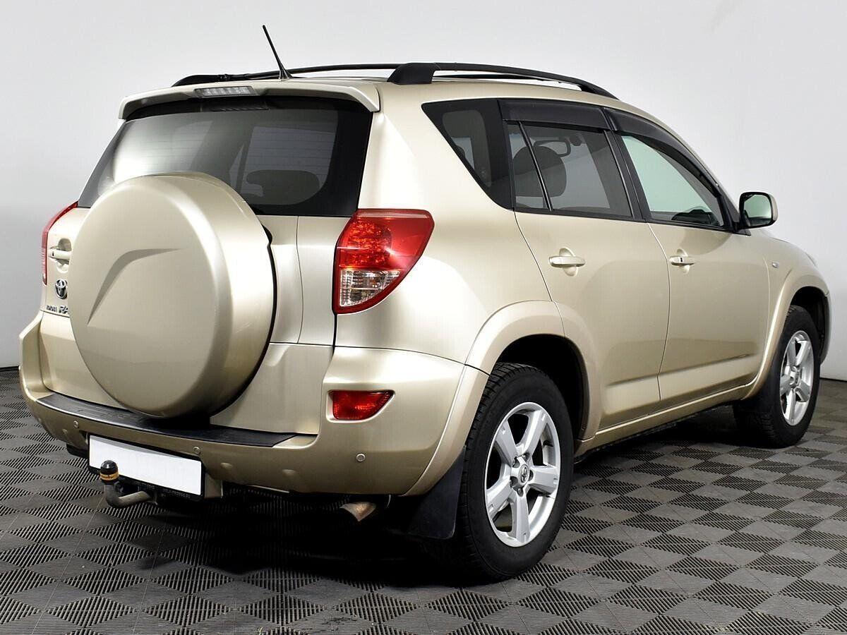 RAV4