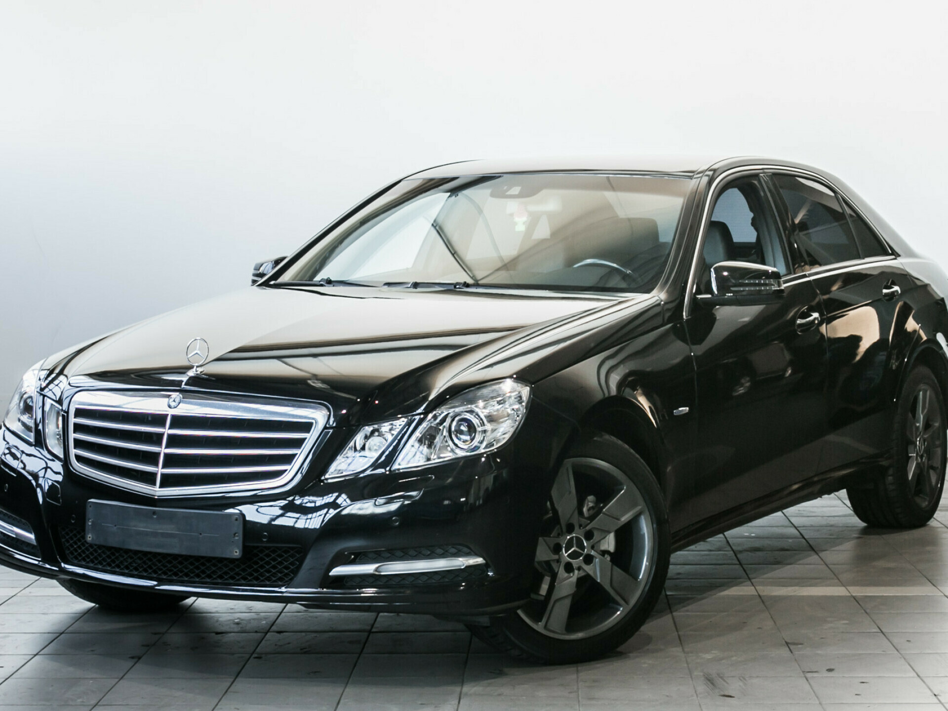 E-Класс E 200 BlueEFFICIENCY