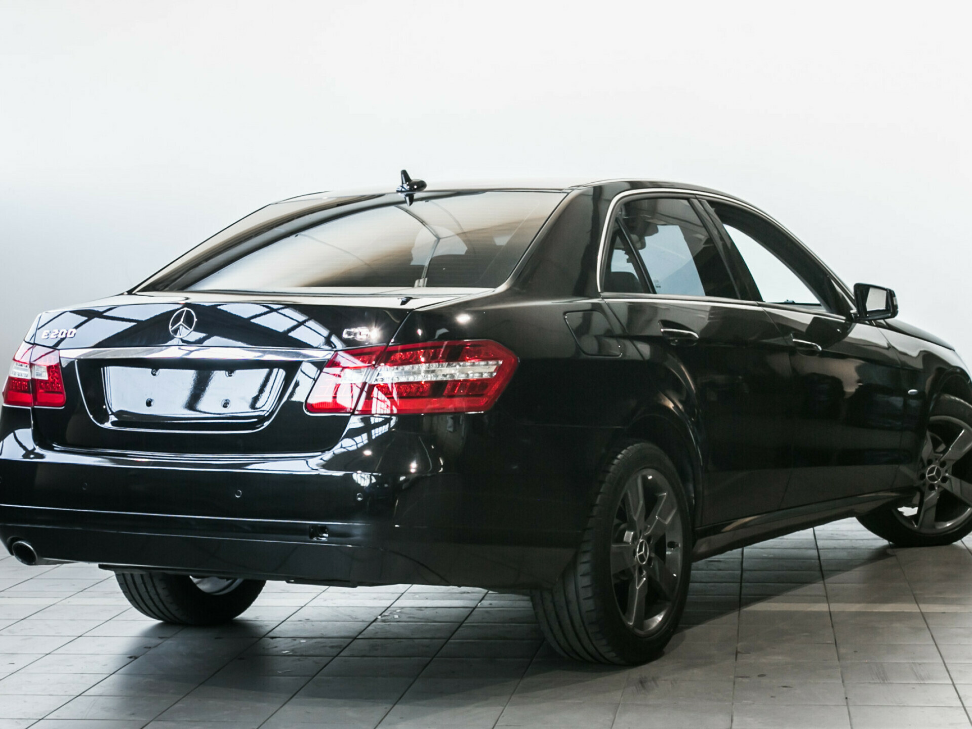 E-Класс E 200 BlueEFFICIENCY