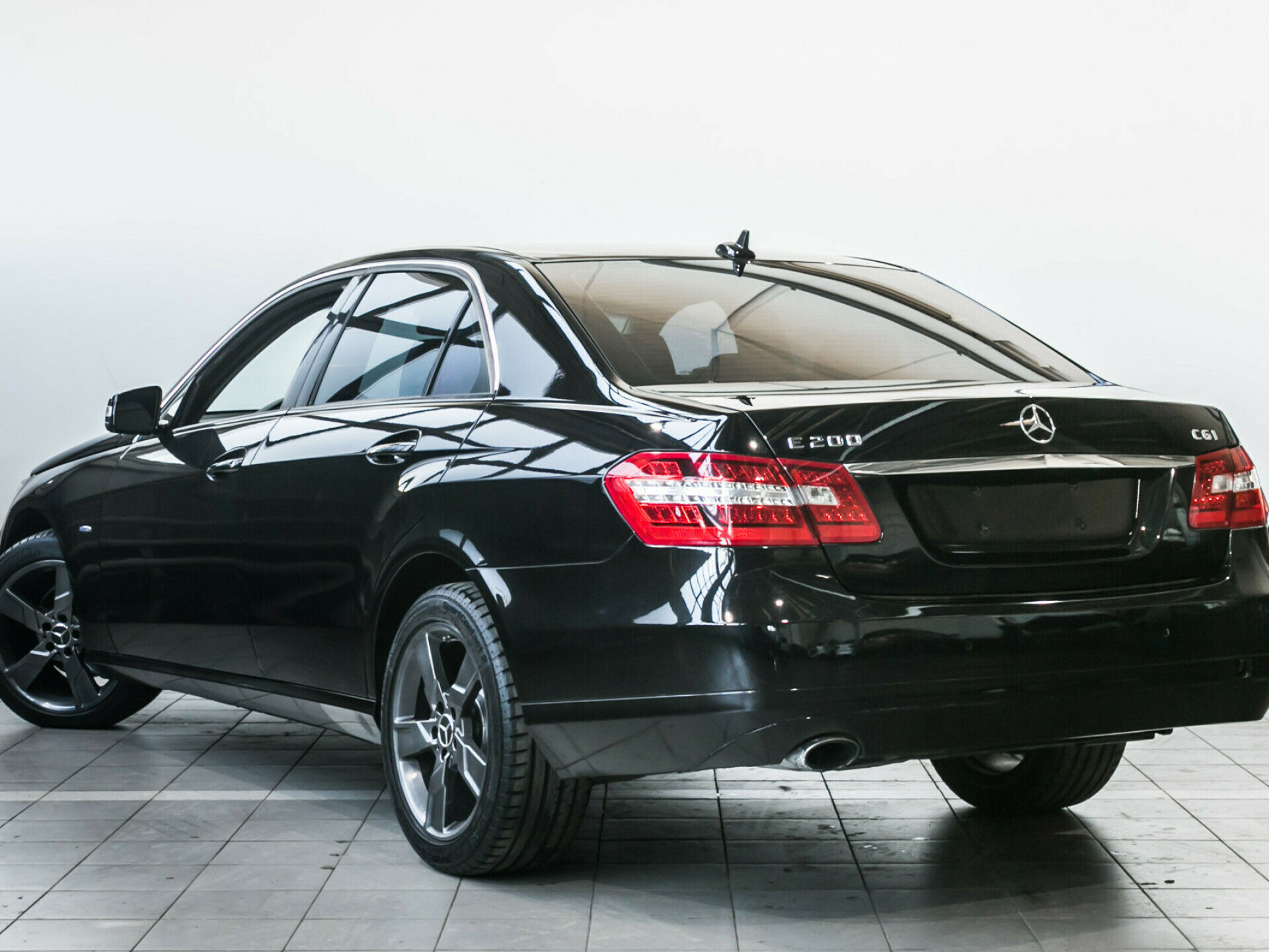 E-Класс E 200 BlueEFFICIENCY