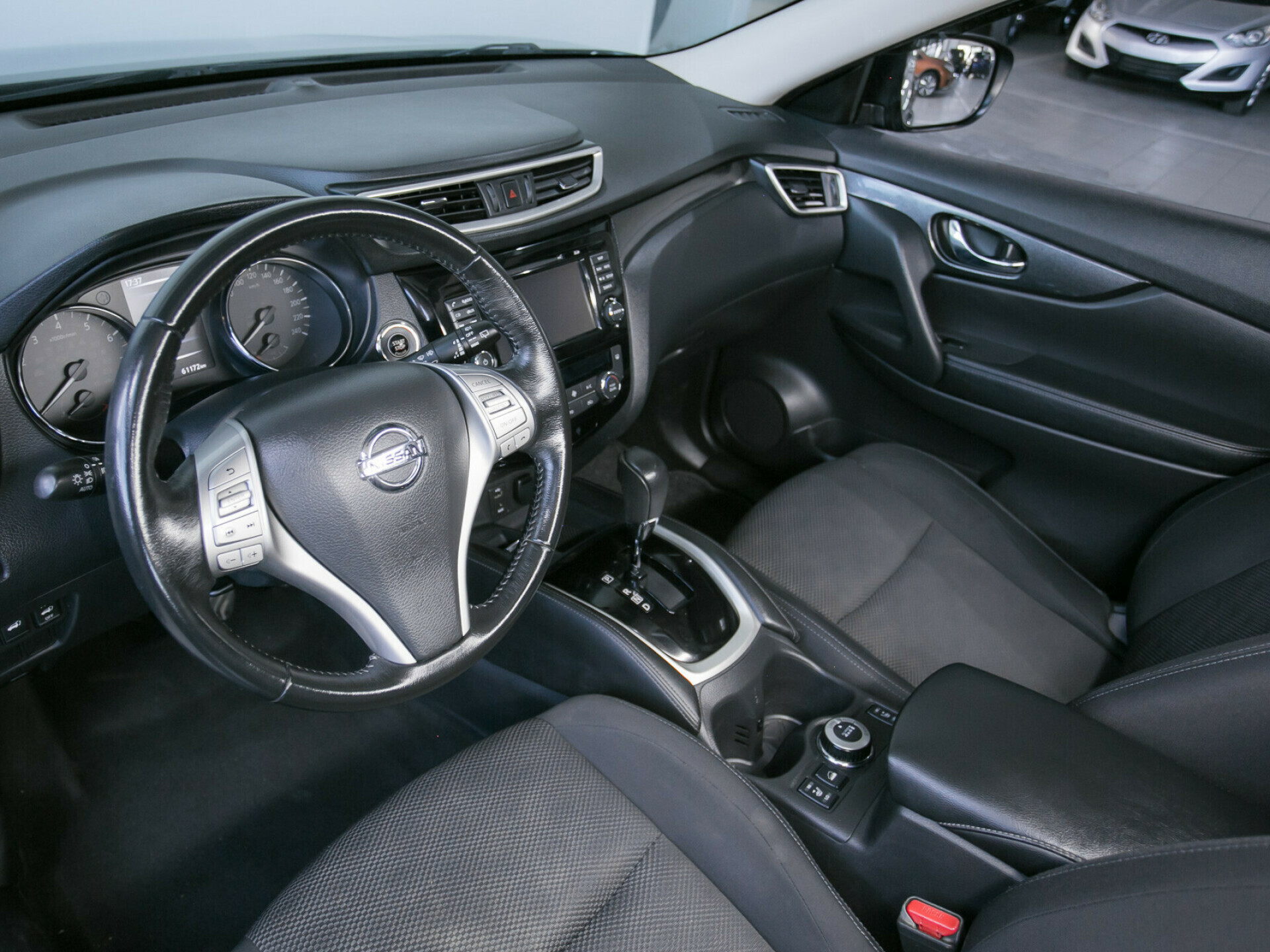 X-Trail
